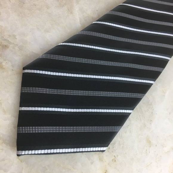 VERSA BLACK & SILVER REGIMENT TIE - Picture 7 of 14